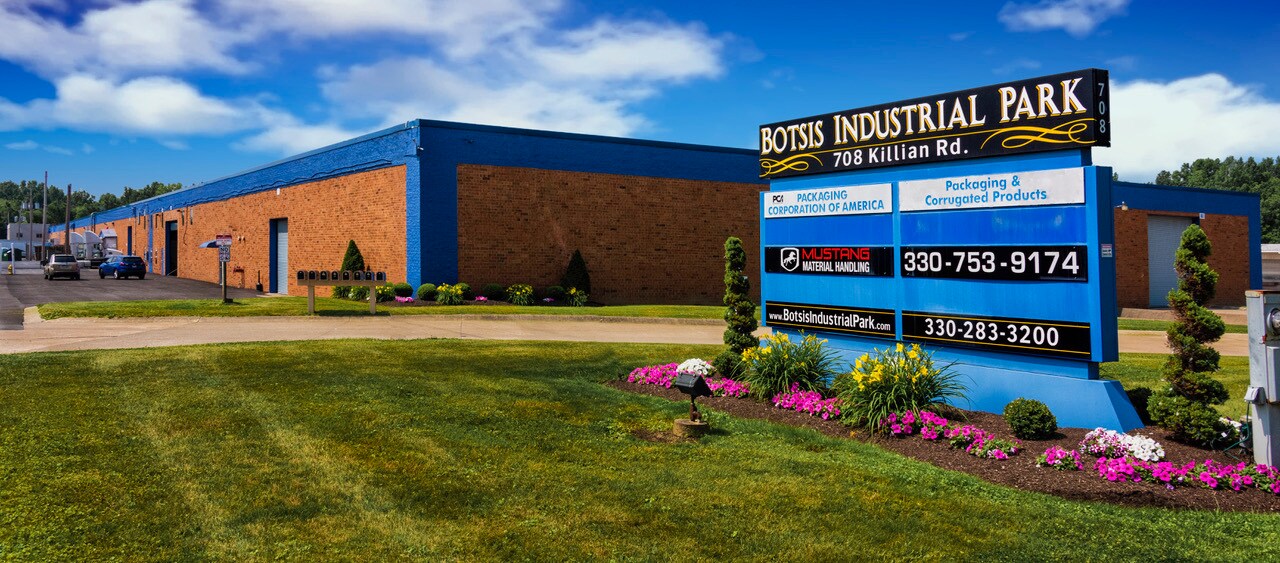 708 Killian Rd, Akron, OH for sale Primary Photo- Image 1 of 1