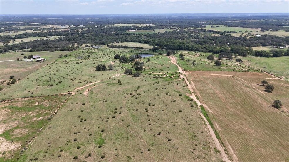 TBD Tucker ln, Red Rock, TX for sale - Building Photo - Image 2 of 9