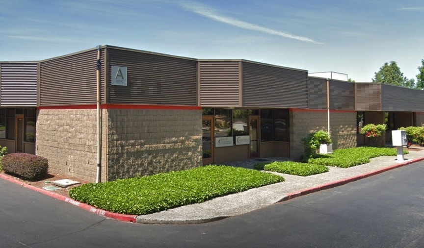 1045-1145 12th Ave, Issaquah, WA for lease Building Photo- Image 1 of 4