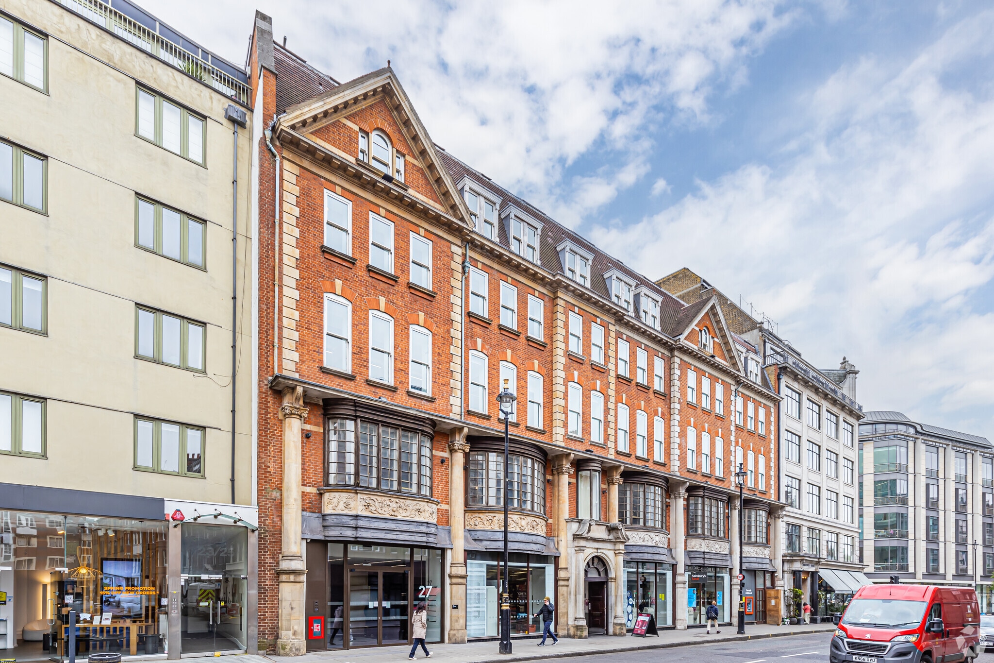 27-35 Mortimer St, London for sale Primary Photo- Image 1 of 1