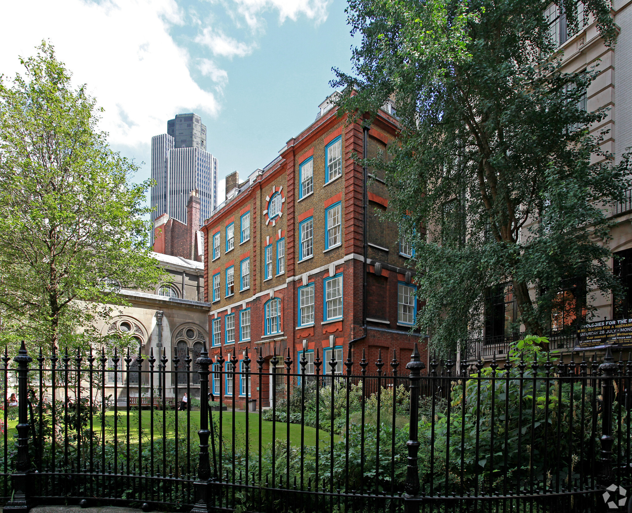 St Michaels Aly, London for lease Primary Photo- Image 1 of 5