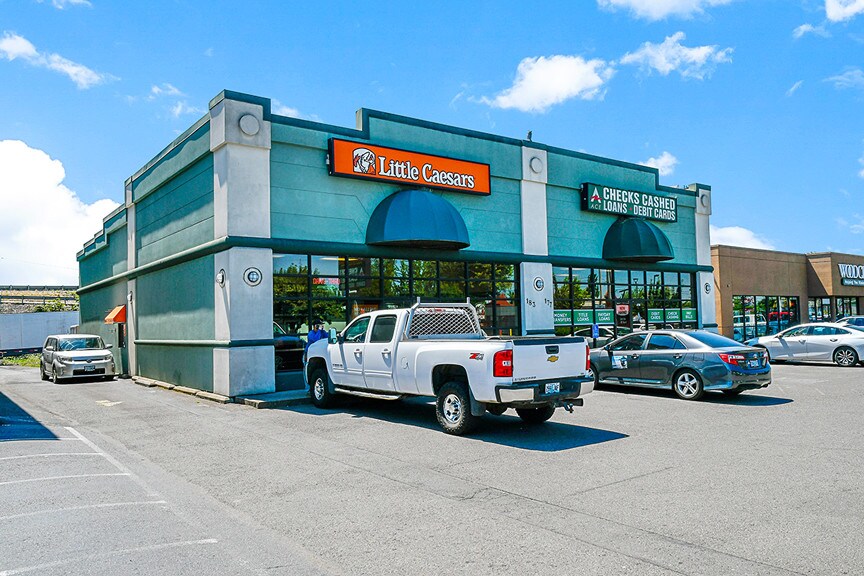 183 Q St, Springfield, OR 97477