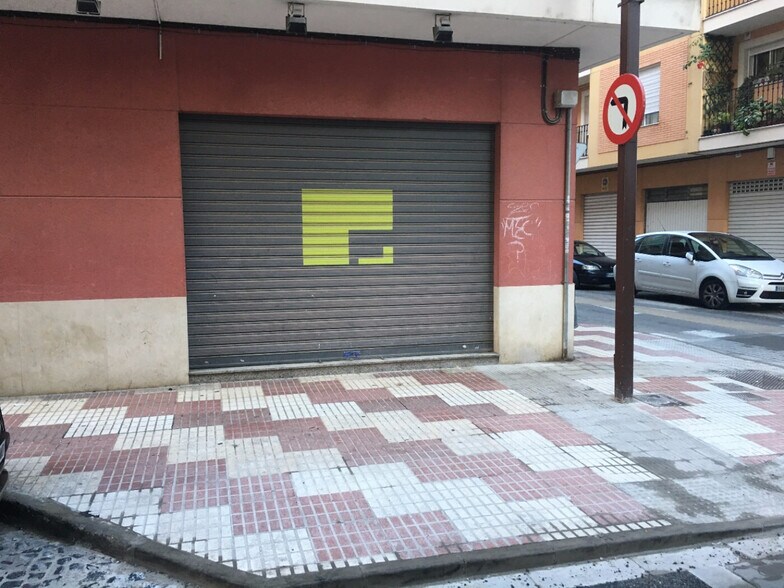Retail in Algemesí for lease - Building Photo - Image 2 of 10