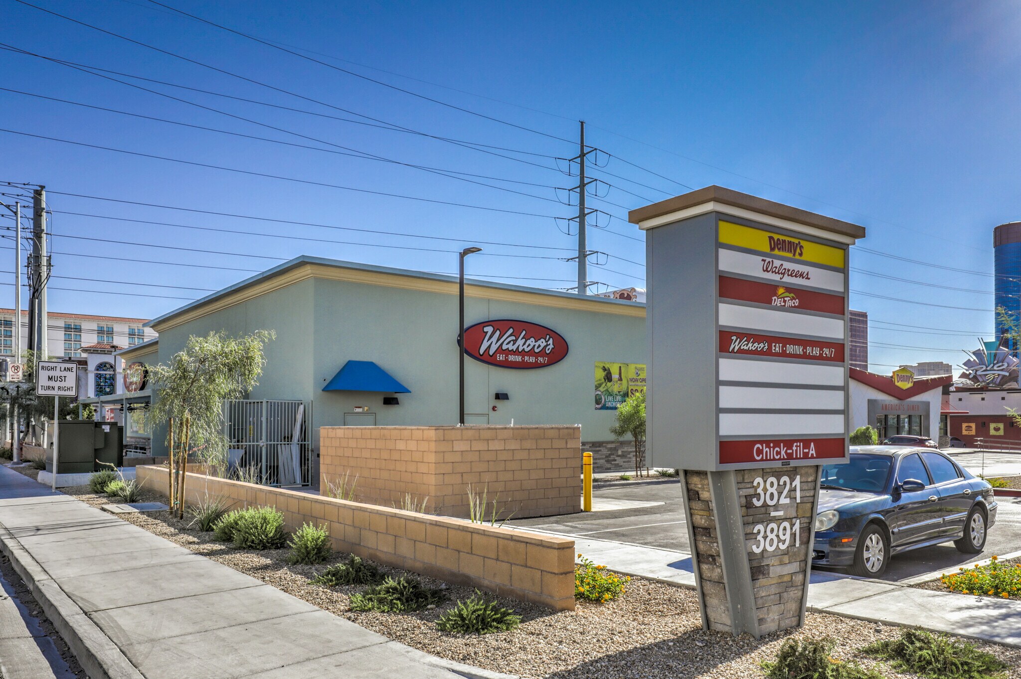 3891 W Flamingo Rd, Las Vegas, NV 89103 Wahoo's Fish Taco 24 HR