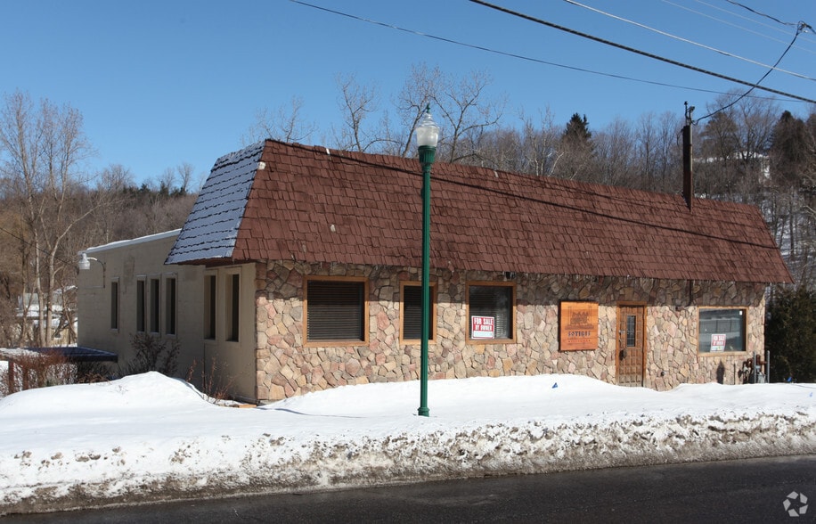 6523 Seneca Tpke, Jamesville, NY for sale - Primary Photo - Image 1 of 1