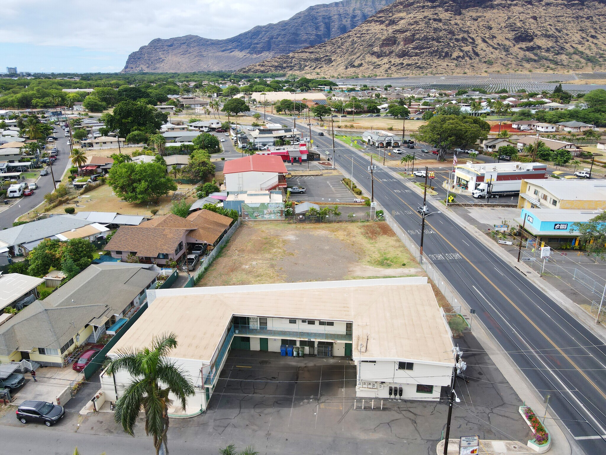 85-791 Farrington Hwy, Waianae, HI for sale Primary Photo- Image 1 of 1