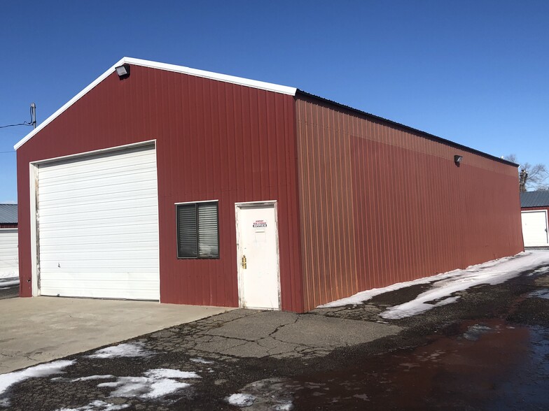 1894 Airport Rd, Kalispell, MT for lease - Building Photo - Image 1 of 5