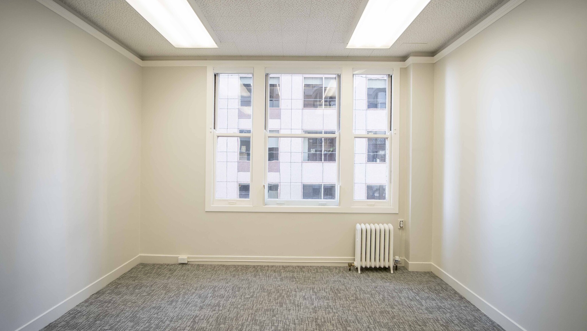 155 Montgomery St, San Francisco, CA for lease Interior Photo- Image 1 of 2