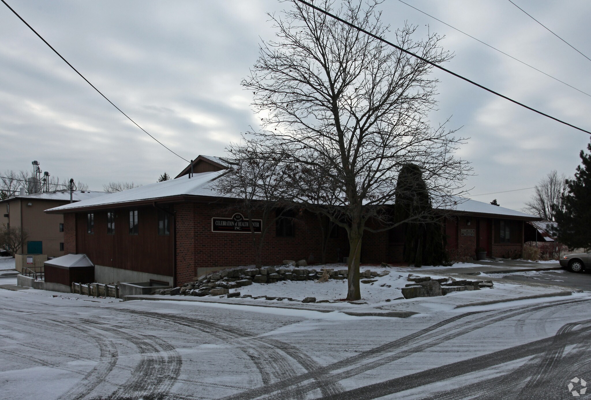 122 Thurman St, Bluffton, OH for sale Primary Photo- Image 1 of 1