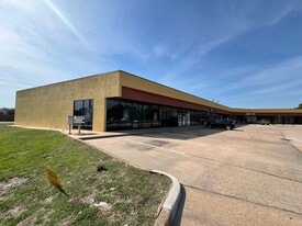 Aldine Westfield Center - Convenience Store