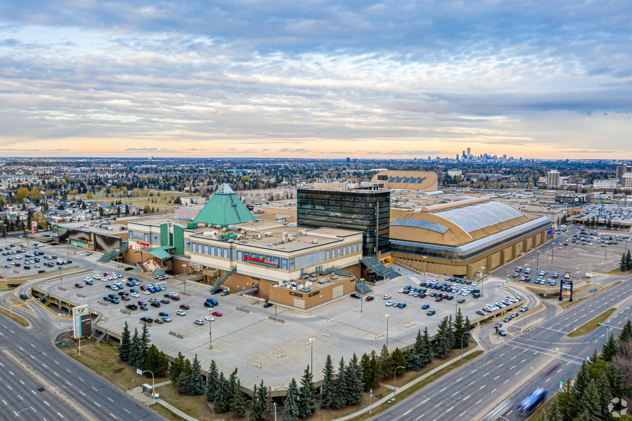 8882 170th St NW, Edmonton, AB for lease Primary Photo- Image 1 of 9