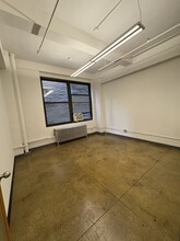 330 W 38th St, New York, NY for lease Building Photo- Image 1 of 4