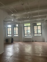 344 W 38th St, New York, NY for lease Interior Photo- Image 2 of 2