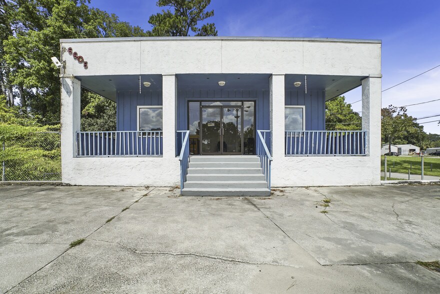 6605 Beach Blvd, Jacksonville, FL for sale - Front Entrance View - Image 1 of 1