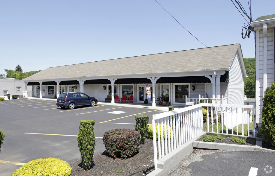 3420 4th Ave, Beaver Falls, PA for sale - Primary Photo - Image 1 of 30