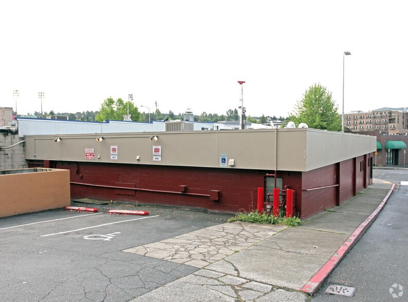 228-232 Central Way, Kirkland, WA for lease - Building Photo - Image 3 of 3