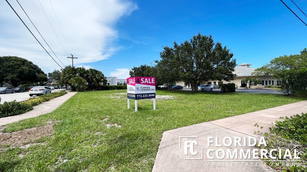 111 SE 6th St, Stuart, FL for sale - Primary Photo - Image 1 of 1