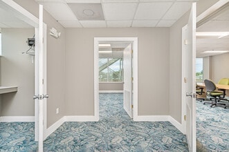 55 Inlet Harbor Rd, Ponce Inlet, FL for sale Interior Photo- Image 2 of 17