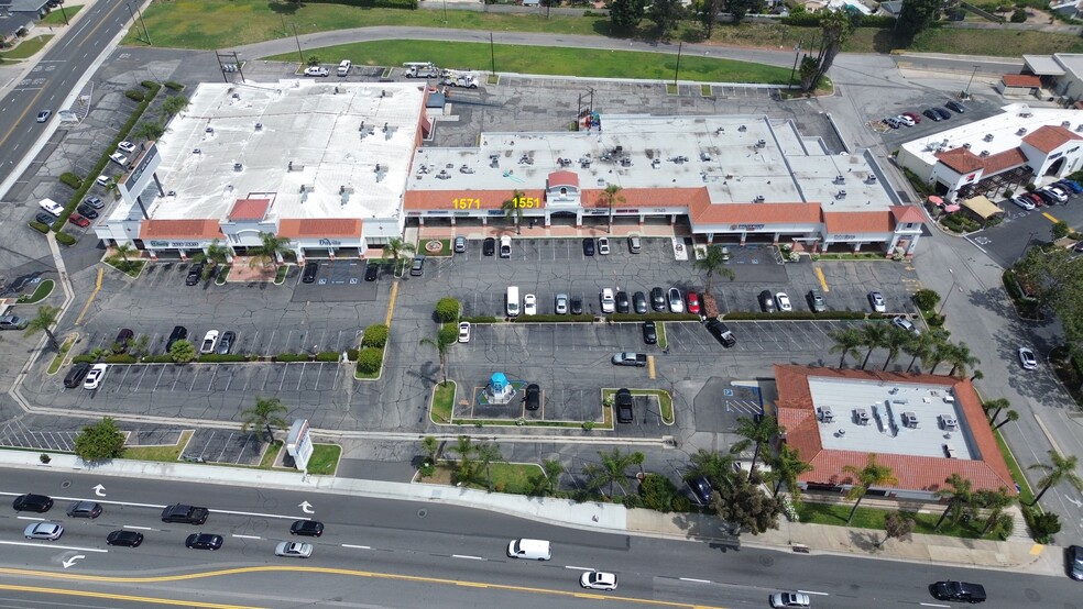 1471-1651 W Whittier Blvd, La Habra, CA for lease - Building Photo - Image 3 of 14