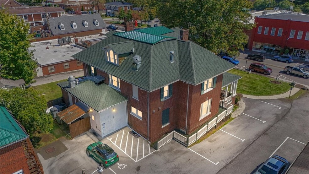 231 W Main St, Abingdon, VA for sale - Building Photo - Image 2 of 78