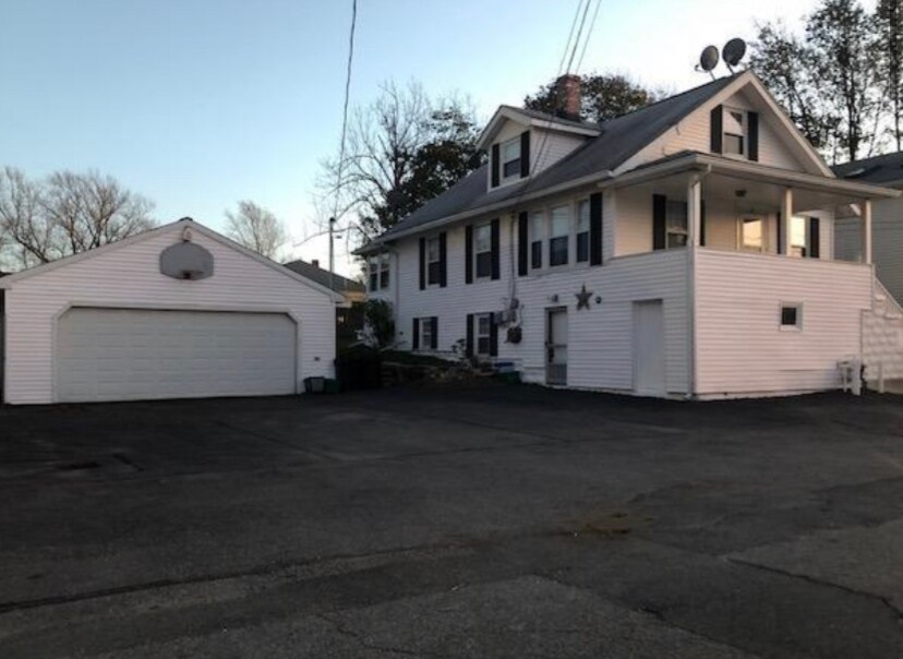 22 Manuel Ave, Johnston, RI 02919