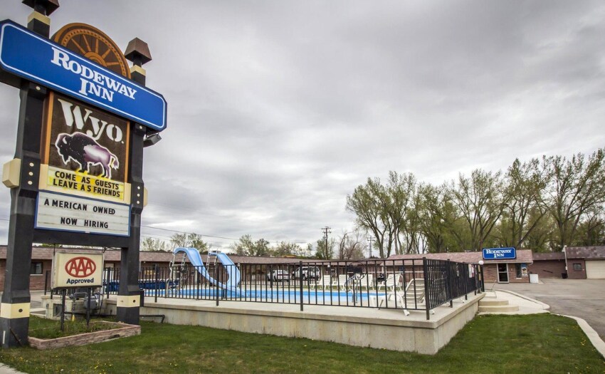 610 E Hart St, Buffalo, WY for sale Primary Photo- Image 1 of 17