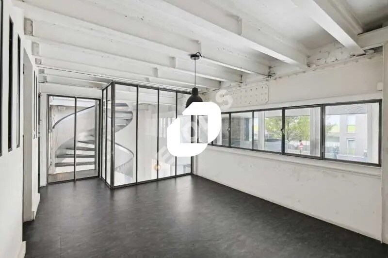 Office in Saint-Denis for sale - Interior Photo - Image 2 of 14