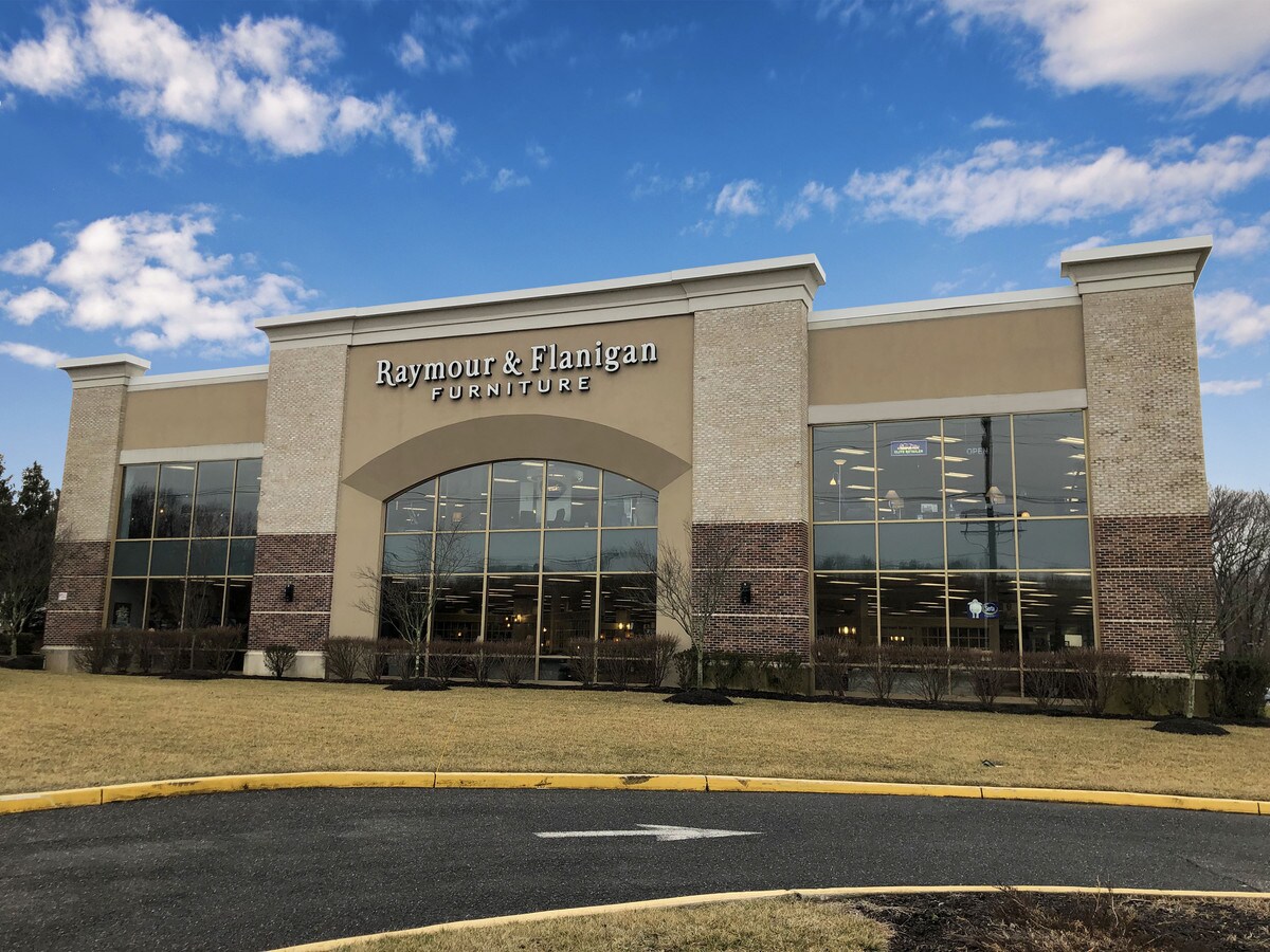 1606 Highway 35, Oakhurst, NJ 07755