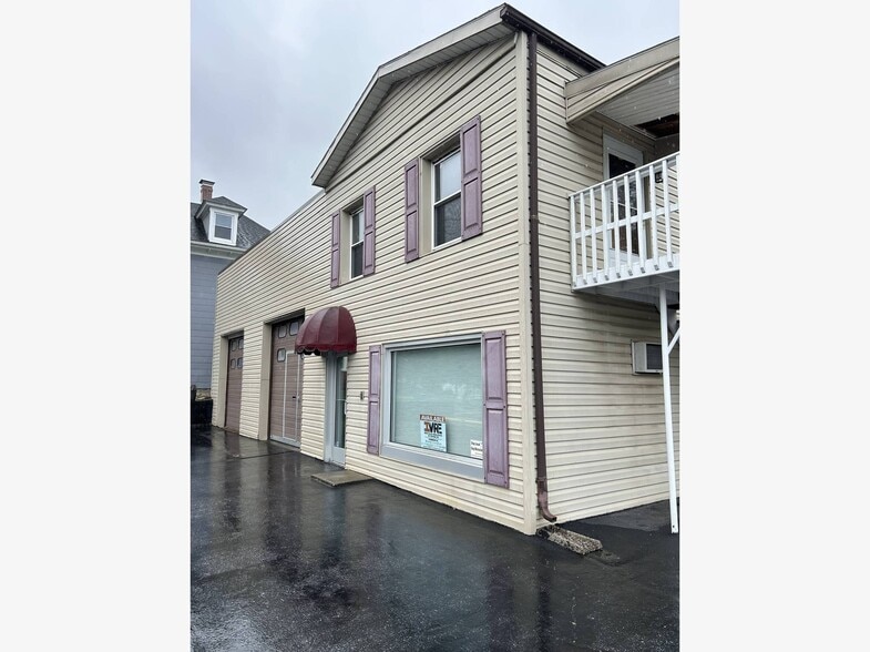 417 W Main St, Hummelstown, PA for lease - Building Photo - Image 2 of 6