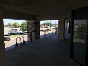 5142-5190 Rufe Snow Dr, North Richland Hills, TX for lease Building Photo- Image 2 of 7