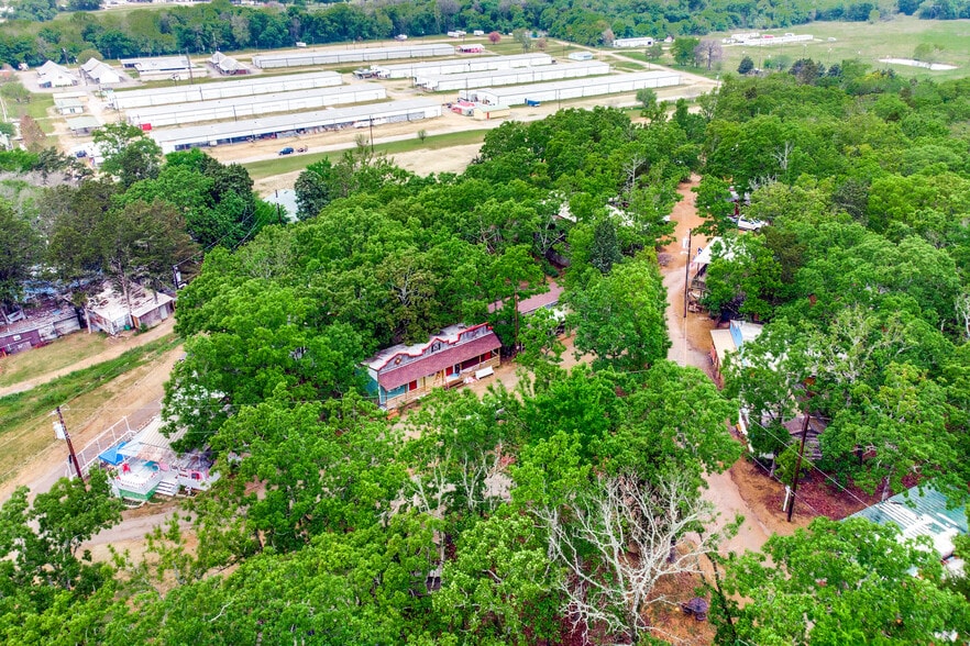 542 E Dallas St, Canton, TX for sale - Building Photo - Image 2 of 24