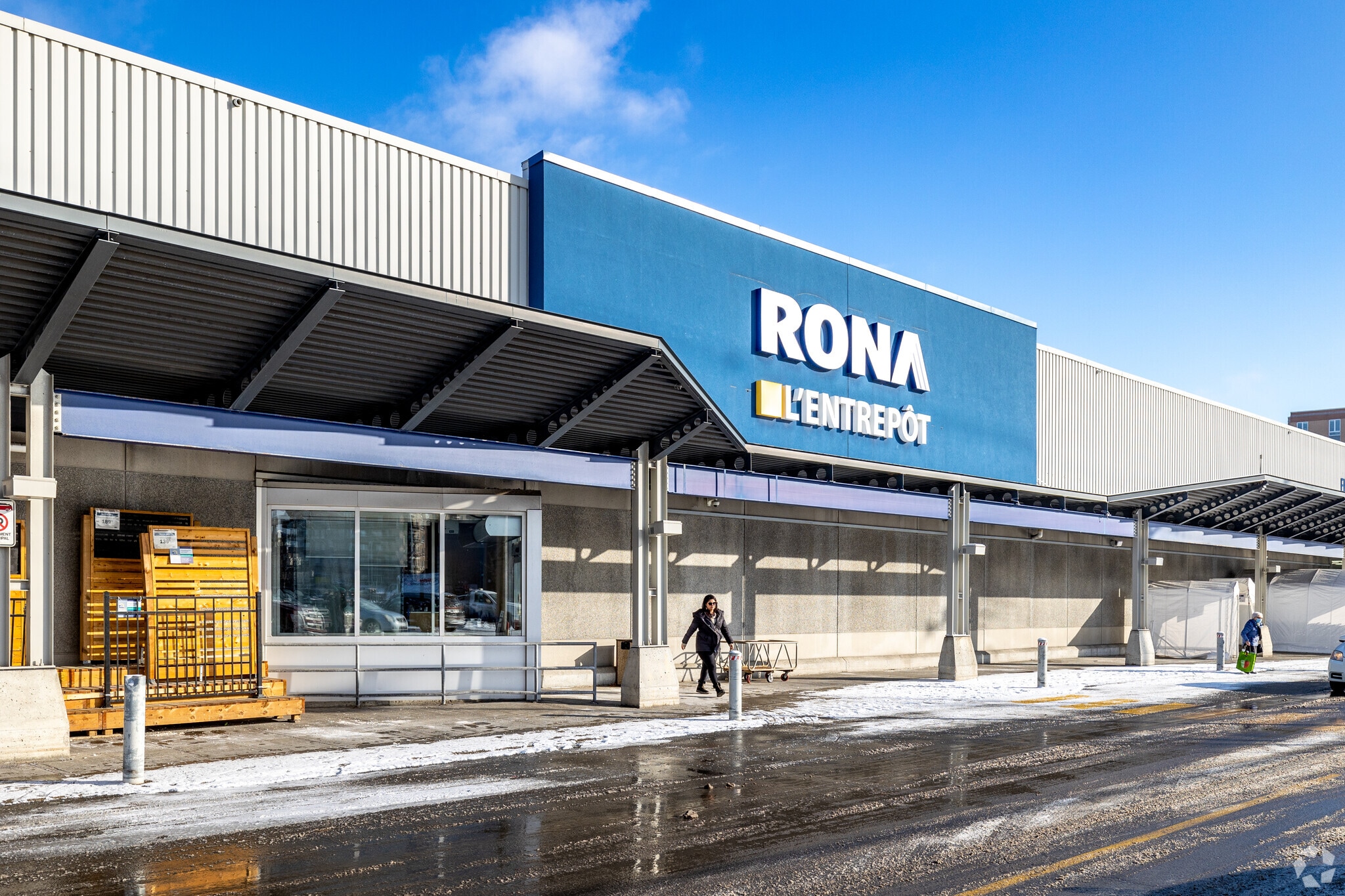 7999 Boul Des Galeries D'Anjou, Montréal, QC for sale Building Photo- Image 1 of 1