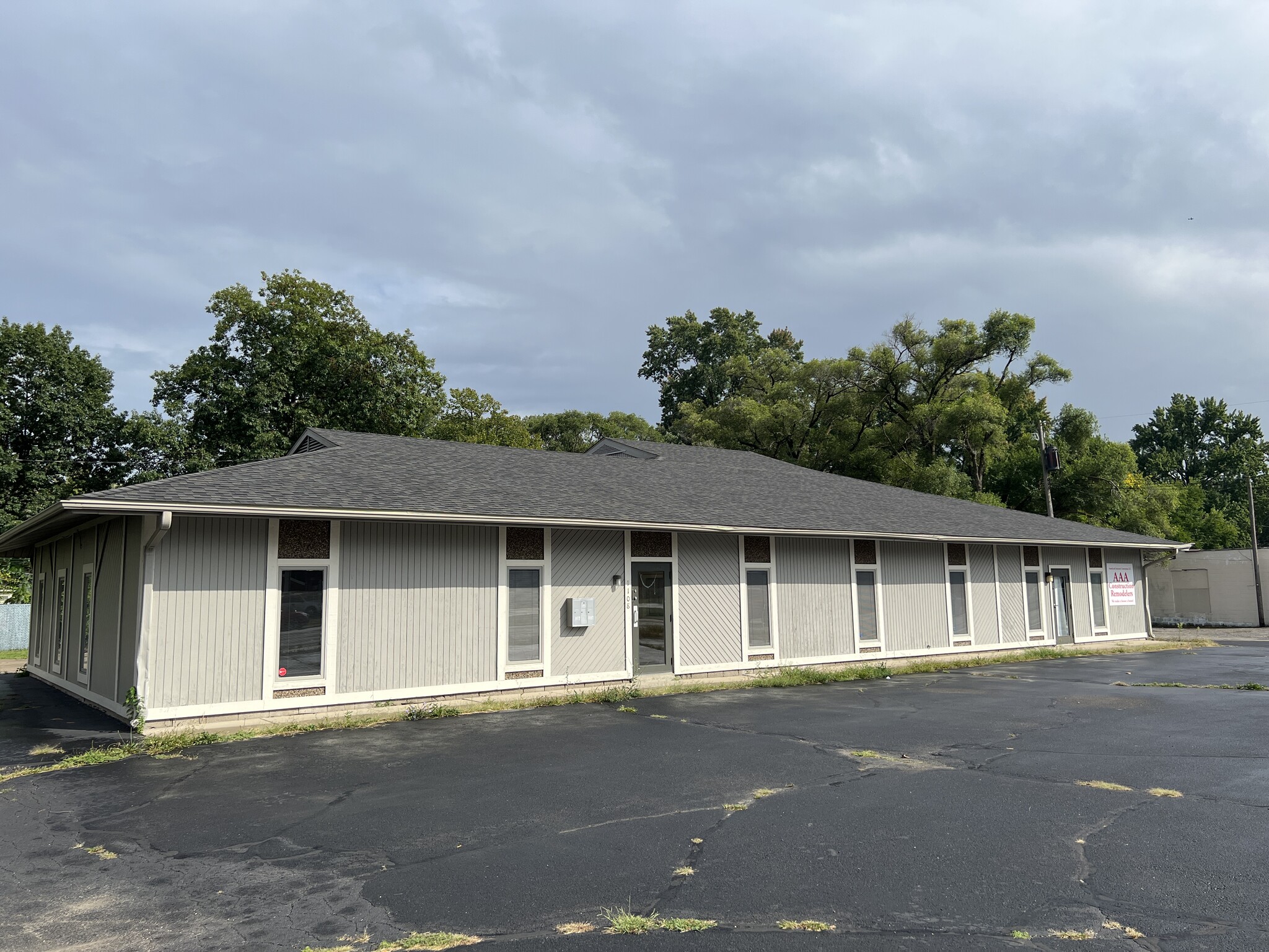 1108 N Reynolds Rd, Toledo, OH for sale Building Photo- Image 1 of 1