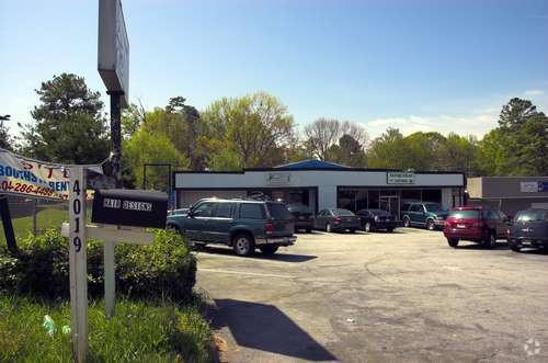 4019 Glenwood Rd, Decatur, GA for sale - Building Photo - Image 2 of 12