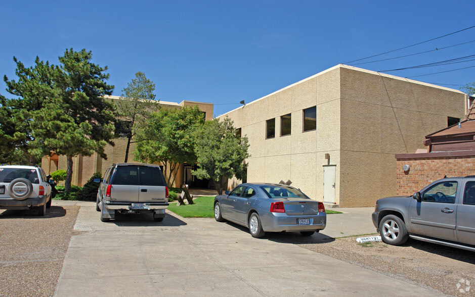 4601 50th St, Lubbock, TX for lease - Building Photo - Image 3 of 5