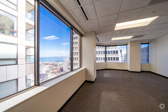 601 Montgomery St, San Francisco, CA for lease Interior Photo- Image 2 of 12