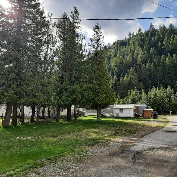 606 W Yellowstone Ave, Silverton, ID for sale - Building Photo - Image 1 of 1