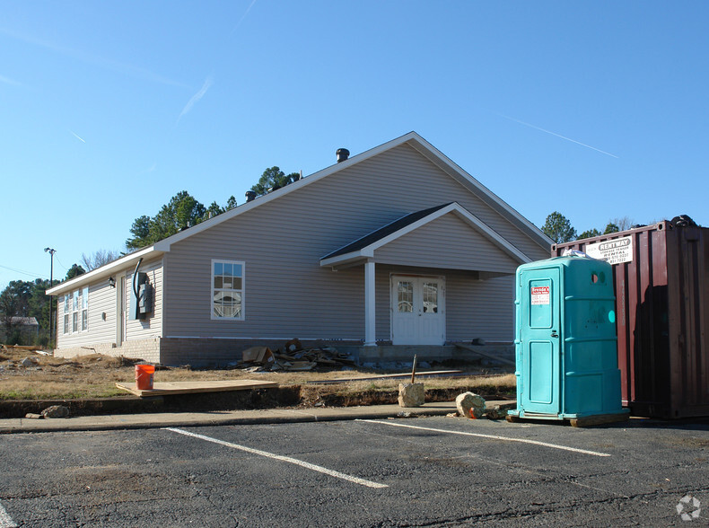 5001 W 65th St, Little Rock, AR for sale - Building Photo - Image 2 of 103