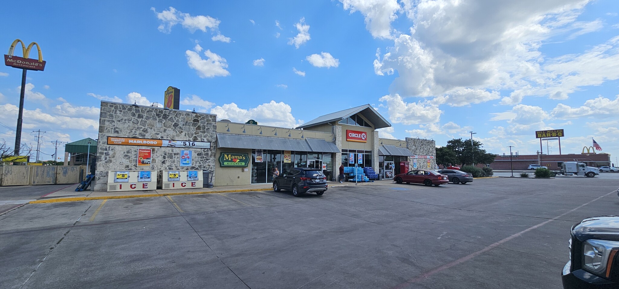 1805 W Interstate 10, Seguin, TX for sale Primary Photo- Image 1 of 1