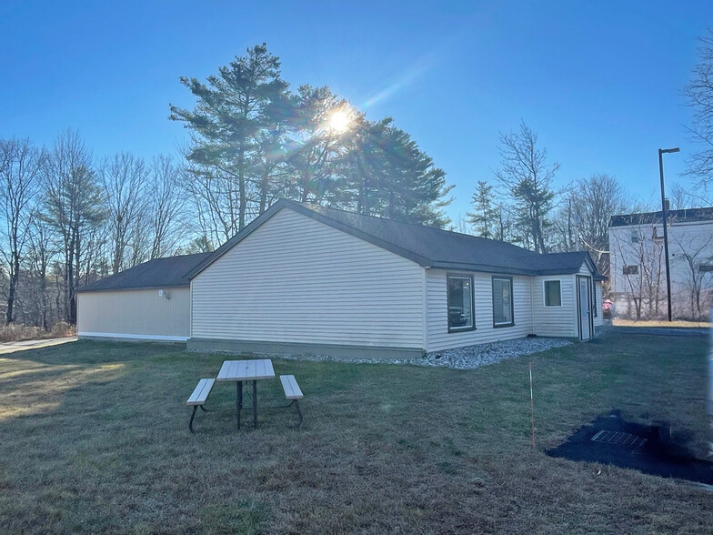 235 Portland Rd, Gray, ME for lease - Building Photo - Image 3 of 3