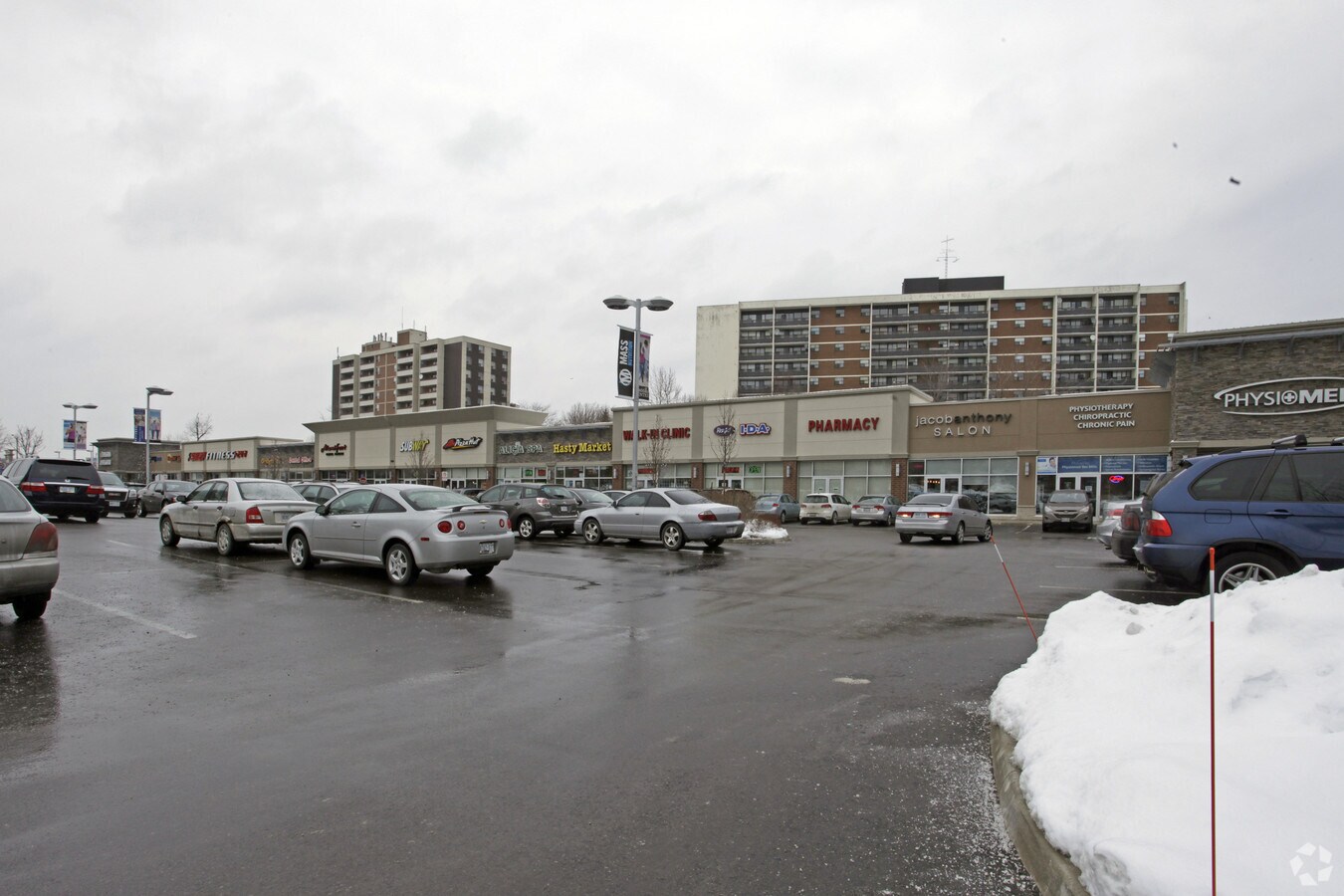 1900 Fowler Dr, Mississauga, ON L5V 0A2