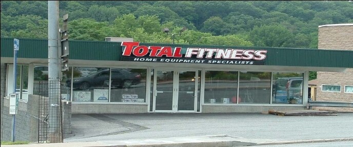 709 N Bedford Rd, Bedford Hills, NY for sale Primary Photo- Image 1 of 1