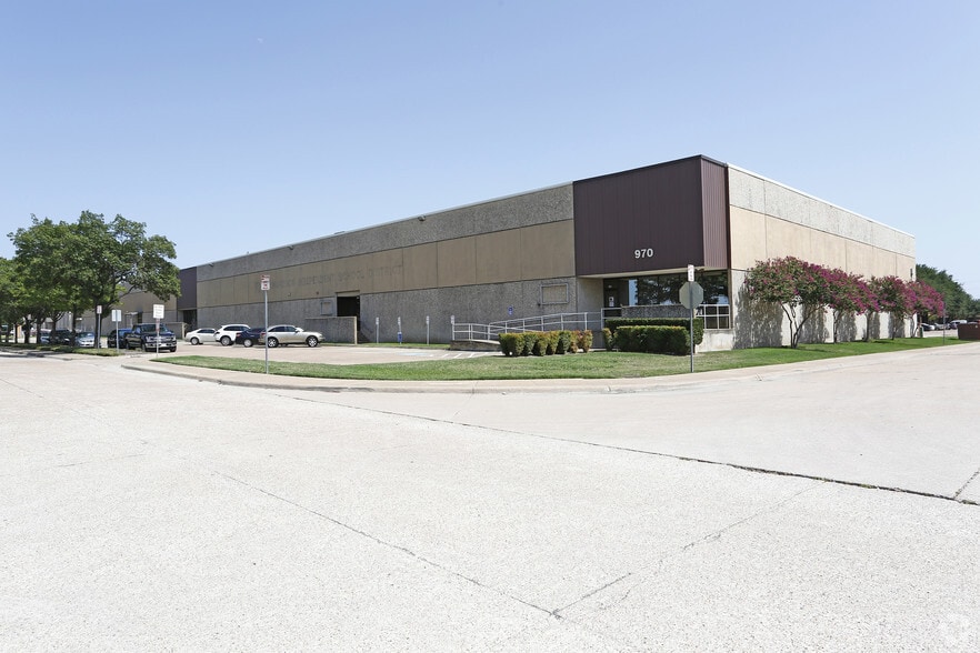 970 Security Row, Richardson, TX for sale - Primary Photo - Image 1 of 1