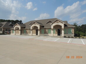 1904 Longmire Rd, Conroe, TX for lease Building Photo- Image 1 of 9