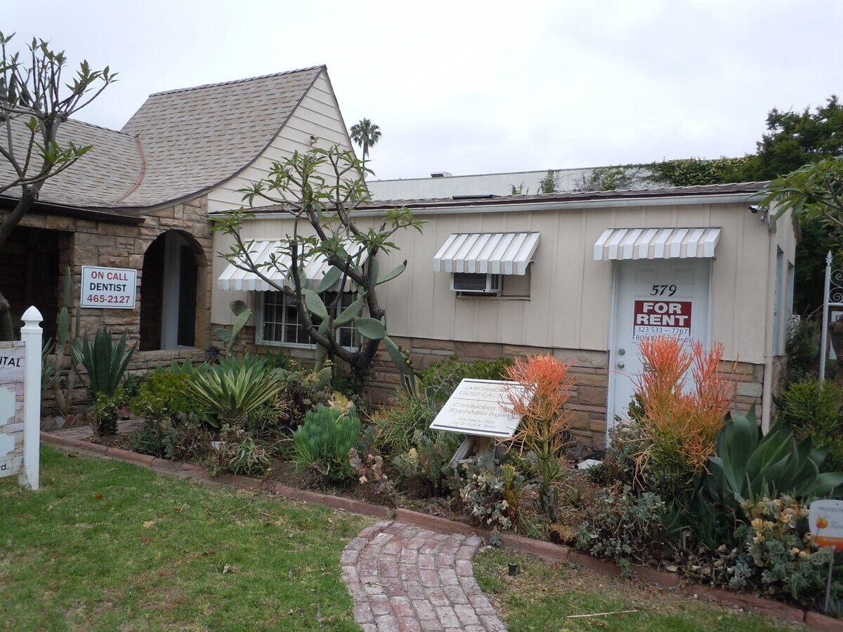 579581 N Larchmont Blvd, Los Angeles, CA 90004