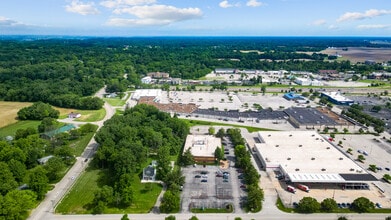 141 Market Place Dr, Fairview Heights, IL for sale Interior Photo- Image 1 of 9