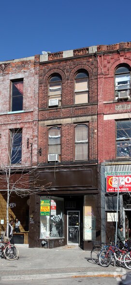 433 Spadina Ave, Toronto, ON for lease - Building Photo - Image 1 of 1