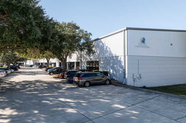 More details for 830 S Ronald Reagan Blvd, Longwood, FL - Industrial for Lease