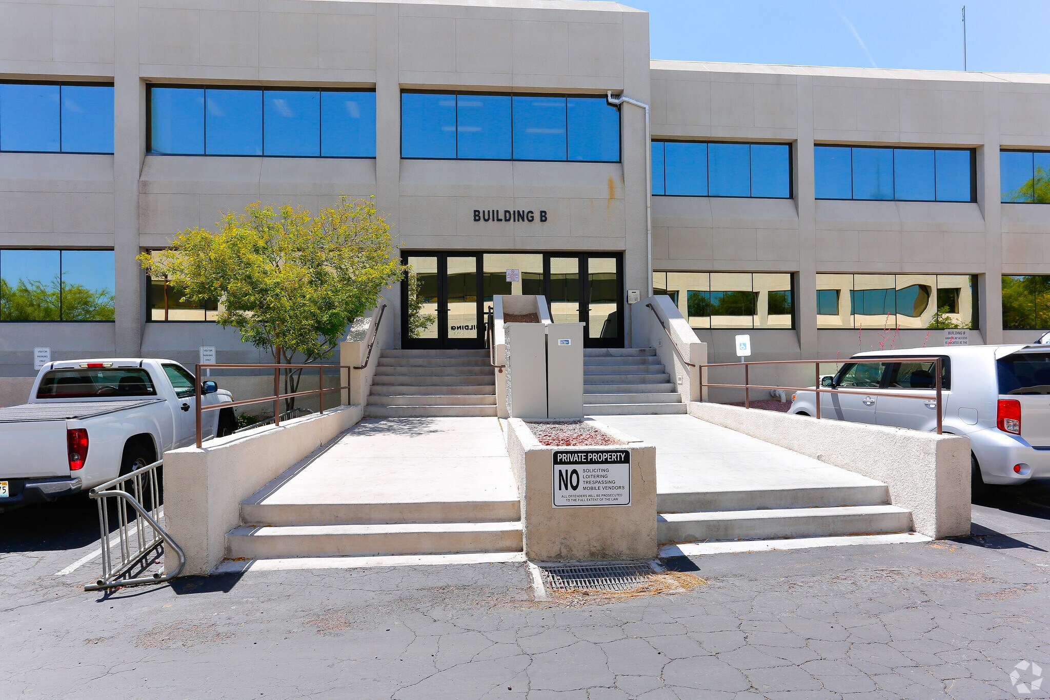 1771 E Flamingo Rd, Las Vegas, NV 89119 - Century Park Plaza | LoopNet.com