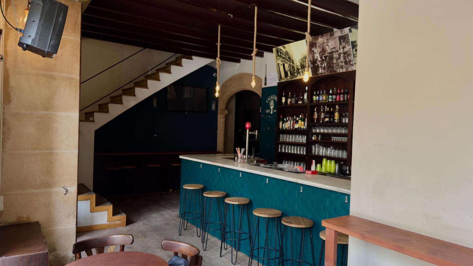 Retail in Algaida, Islas Baleares for lease Building Photo- Image 1 of 26